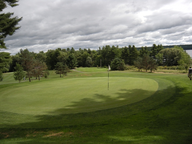 Arrowhead Hole 7 Green